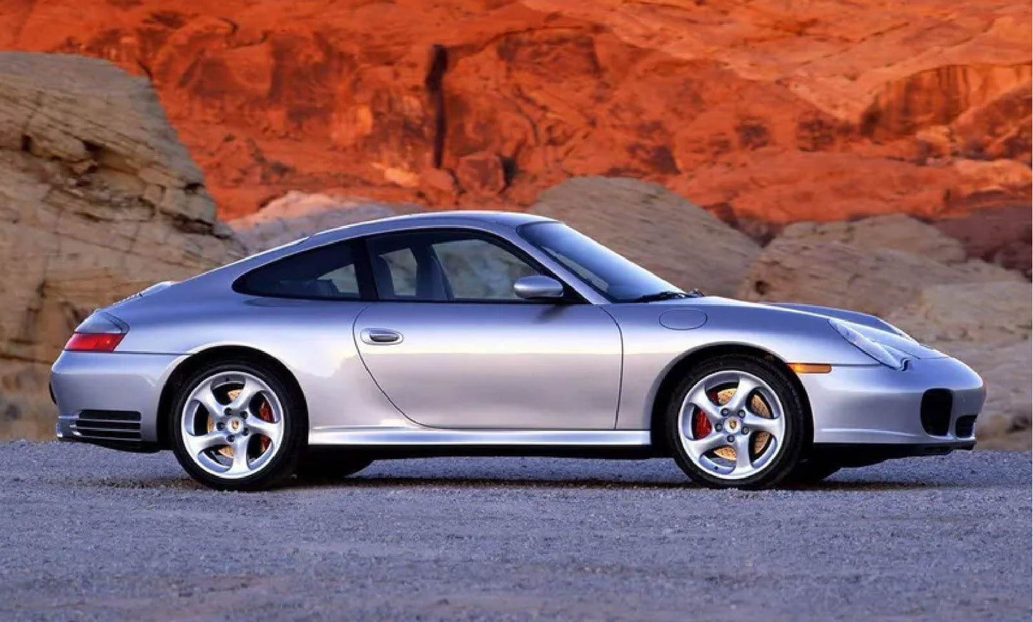 Porsche 996 no spoiler/low profile